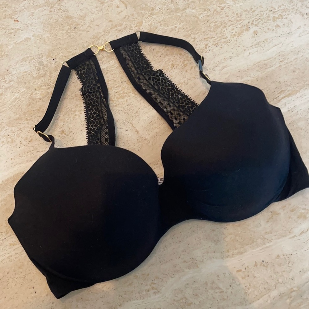 Black Super Sexy Victoria’s Secret Bra🖤